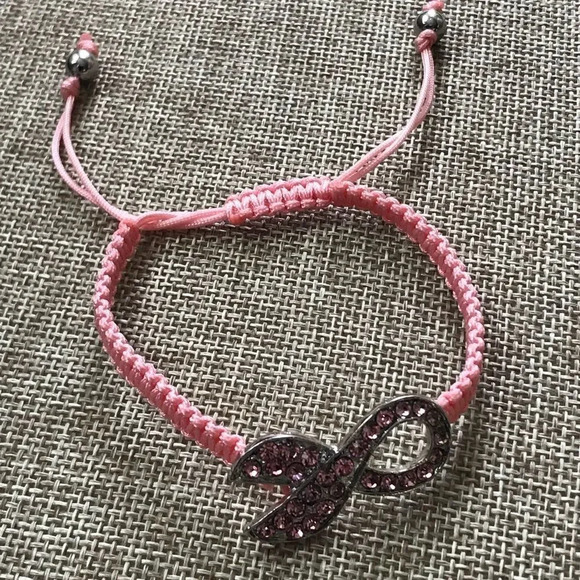 Breast cancer awareness crystal bracelet - Picture 3 of 3